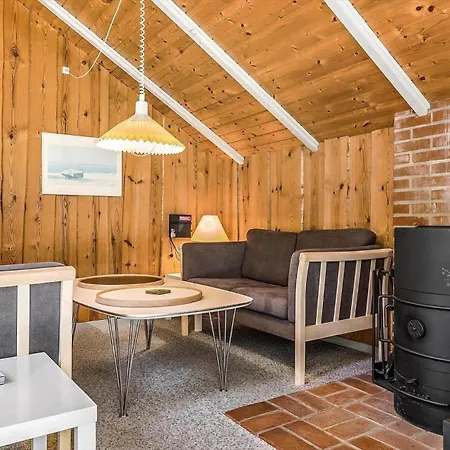 1524-aakirkeby-poserevaenget-5 * Vester Somarken
