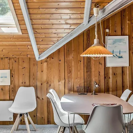 1524-aakirkeby-poserevaenget-5 *